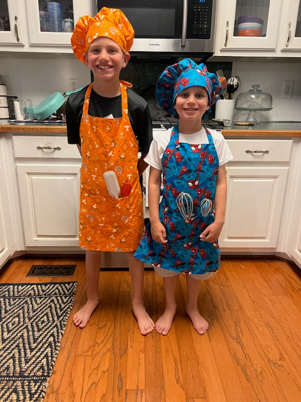 Kid's Delight: Handsewn 100% Cotton Aprons with Pocket and Baking Utensil -(Size -> Small )- Customizable Themes, Happy Baking Guaranteed!